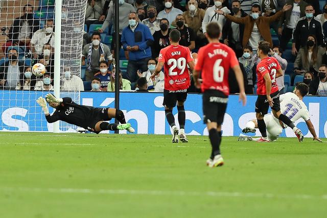 塔图姆38分绿军大胜爵士 火箭险胜马刺3连胜